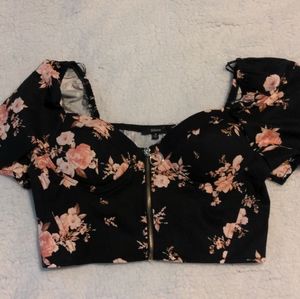 ✏️Blashe floral crop top